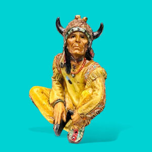 90’s Vintage Gift Shop Resin Figurine American Indian Chief with Bison Horn